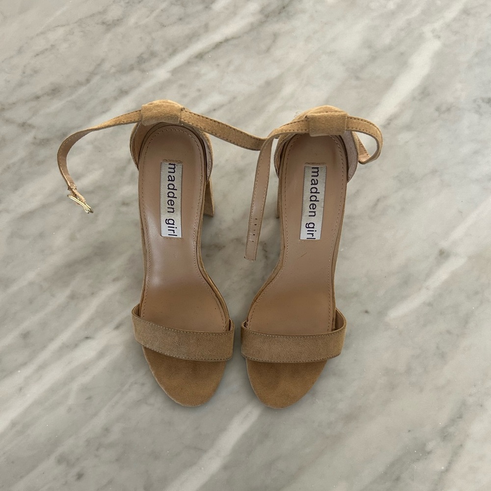 Madden Girl Women’s Tan Heels or Pumps Size 8